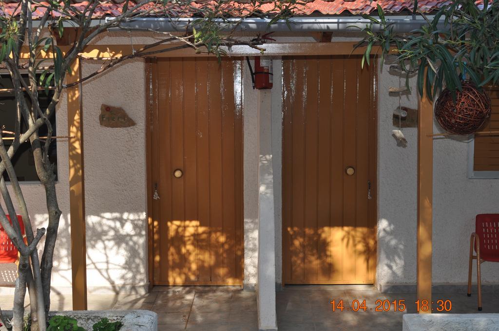 Rogakia Village Est. 1983 Zóla Habitación foto